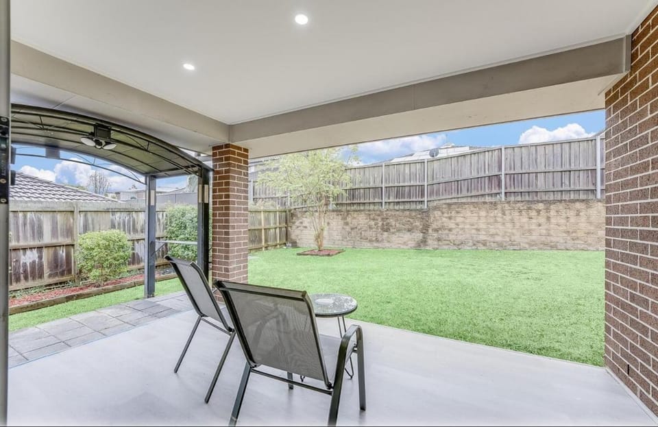 Renovated Cozy Family house - Wi-Fi, Parking House in Sydney