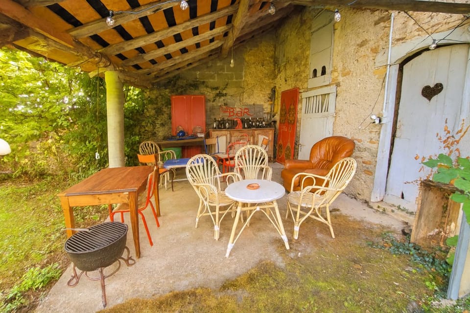 Patio, Spring, Garden, Dining area, Garden view