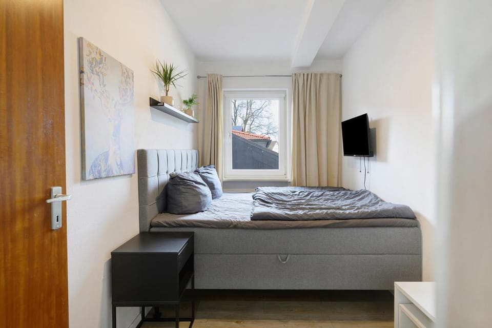 Living room, Bedroom