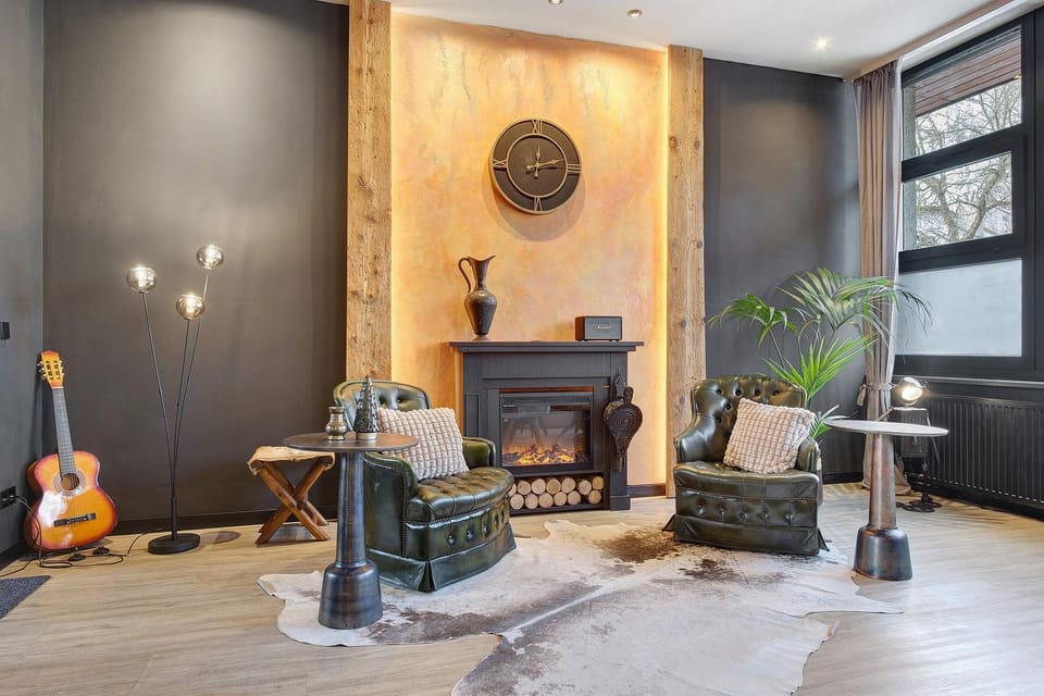 Property building, Living room