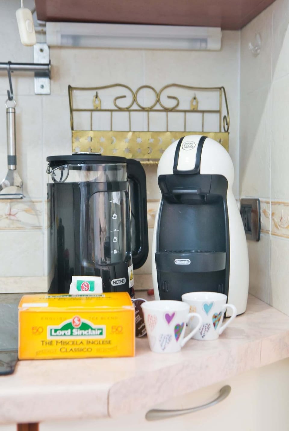Coffee/tea facilities, minibar