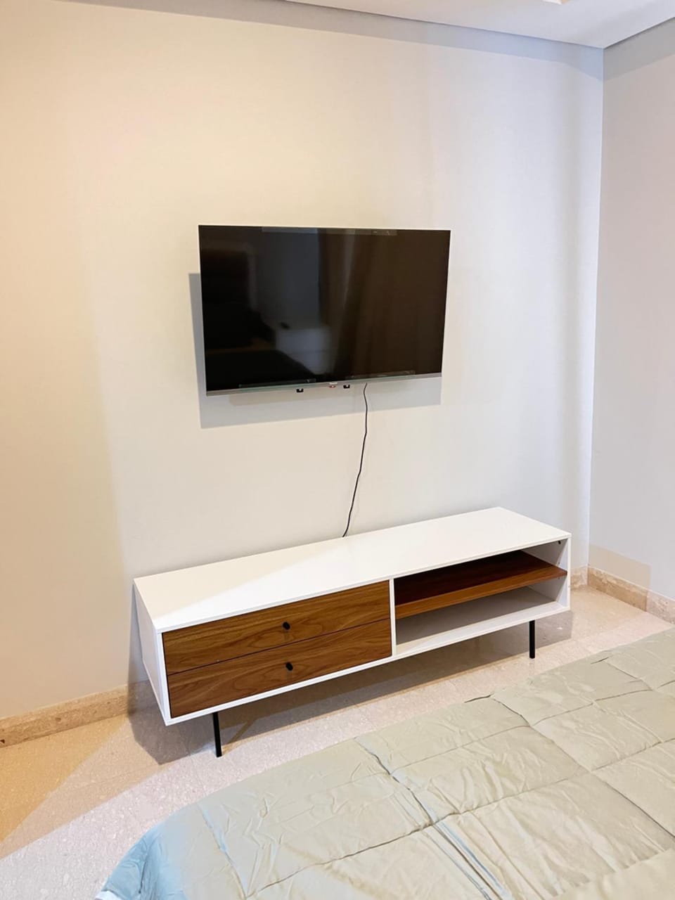 TV and multimedia, Evening entertainment