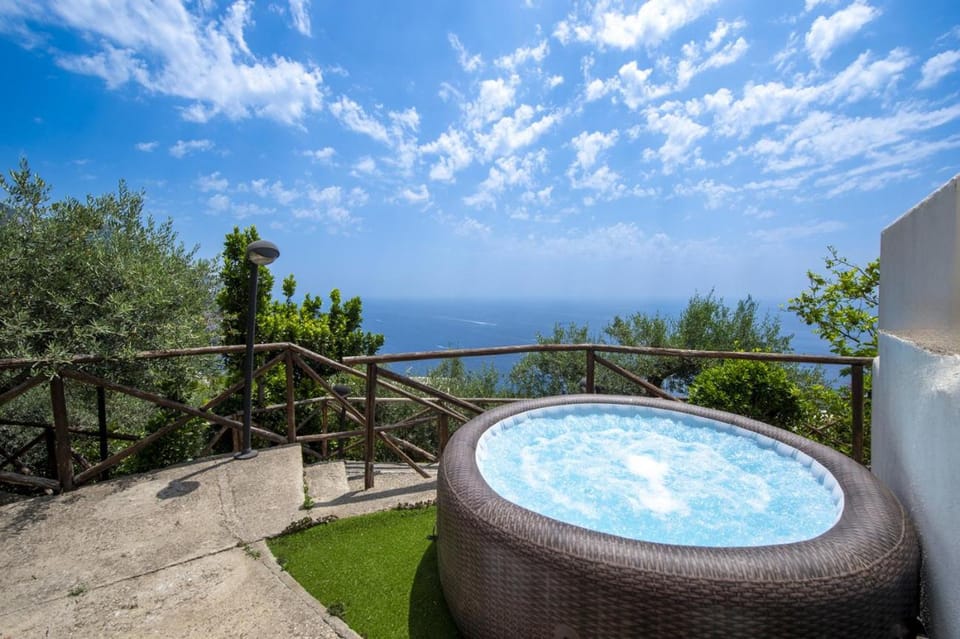 Hot Tub, View (from property/room), Sea view