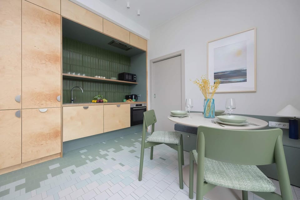 Kitchen or kitchenette, wardrobe
