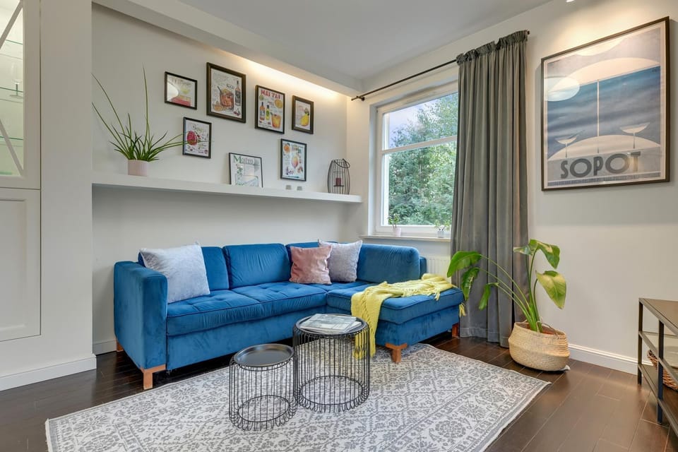 Living room, Decorative detail, Seating area