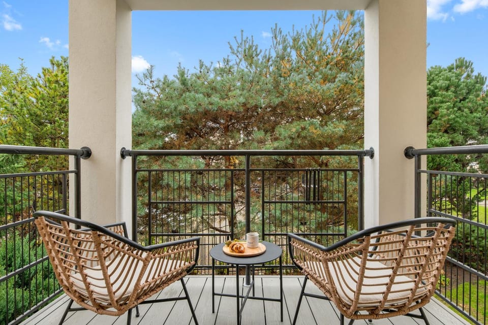 View (from property/room), Balcony/Terrace, Seating area