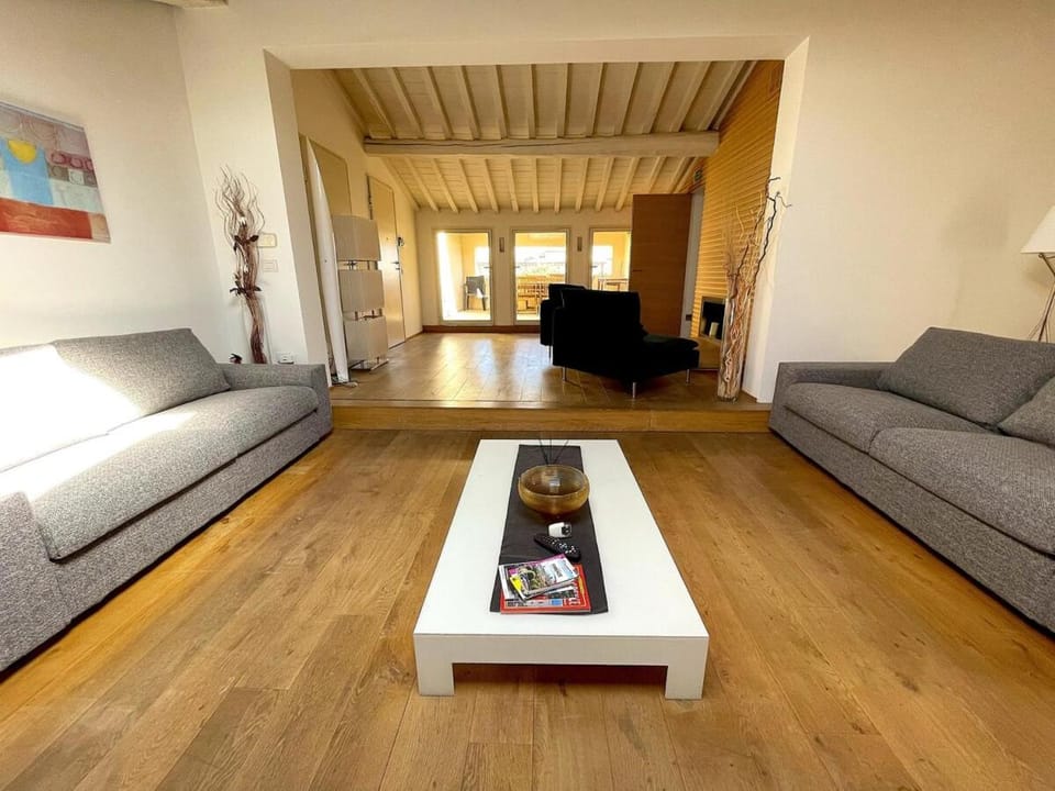 Luxury View Terrace Apartment Apartment in Florence