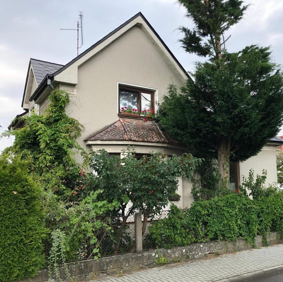 Property building, Garden