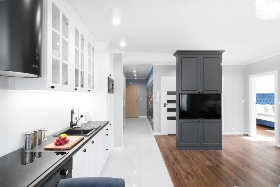 Two-Bedroom Apartment with Living Room, Free Parking - Kazimierz Apartment in Krakow
