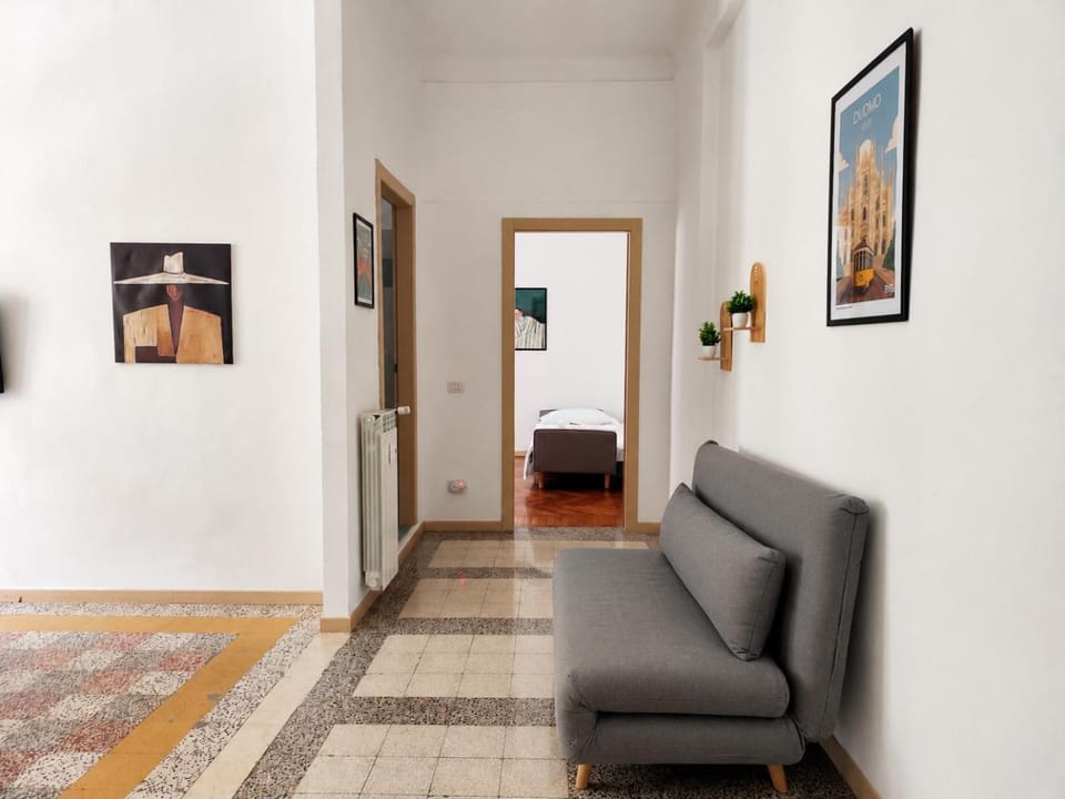 Living room, Photo of the whole room, Seating area, Bedroom