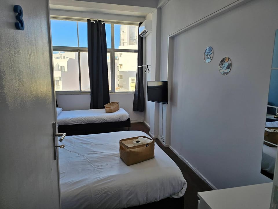 Blife Europya - private rooms at Santantonya 3rd floor Vacation rental in Faro