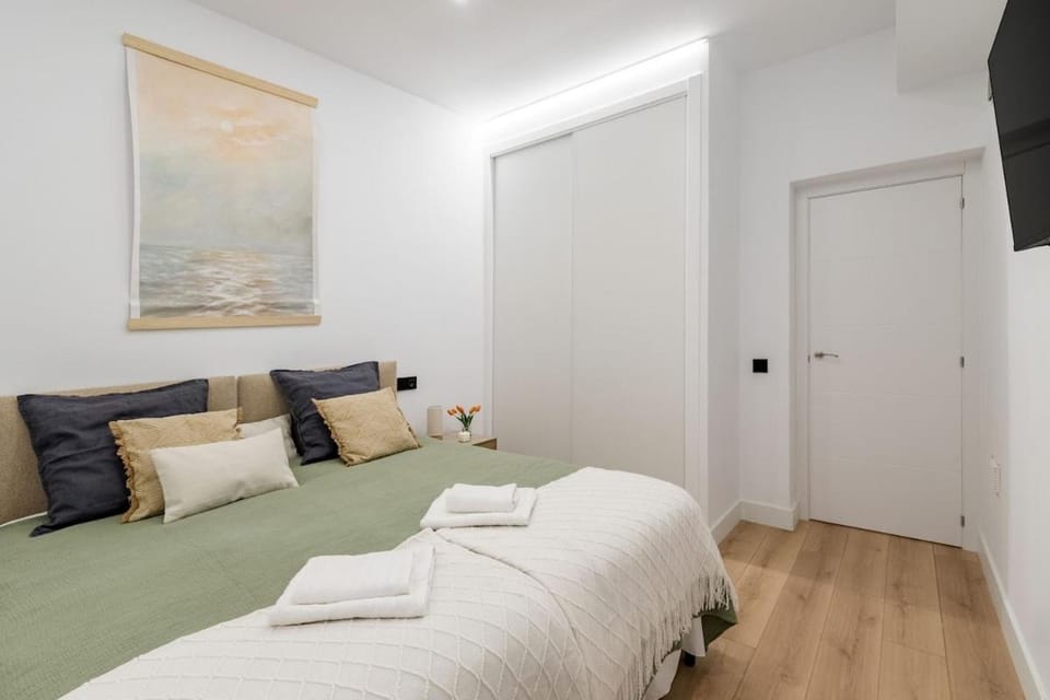 Confort Urbano junto Anton Martín Apartment in Centro