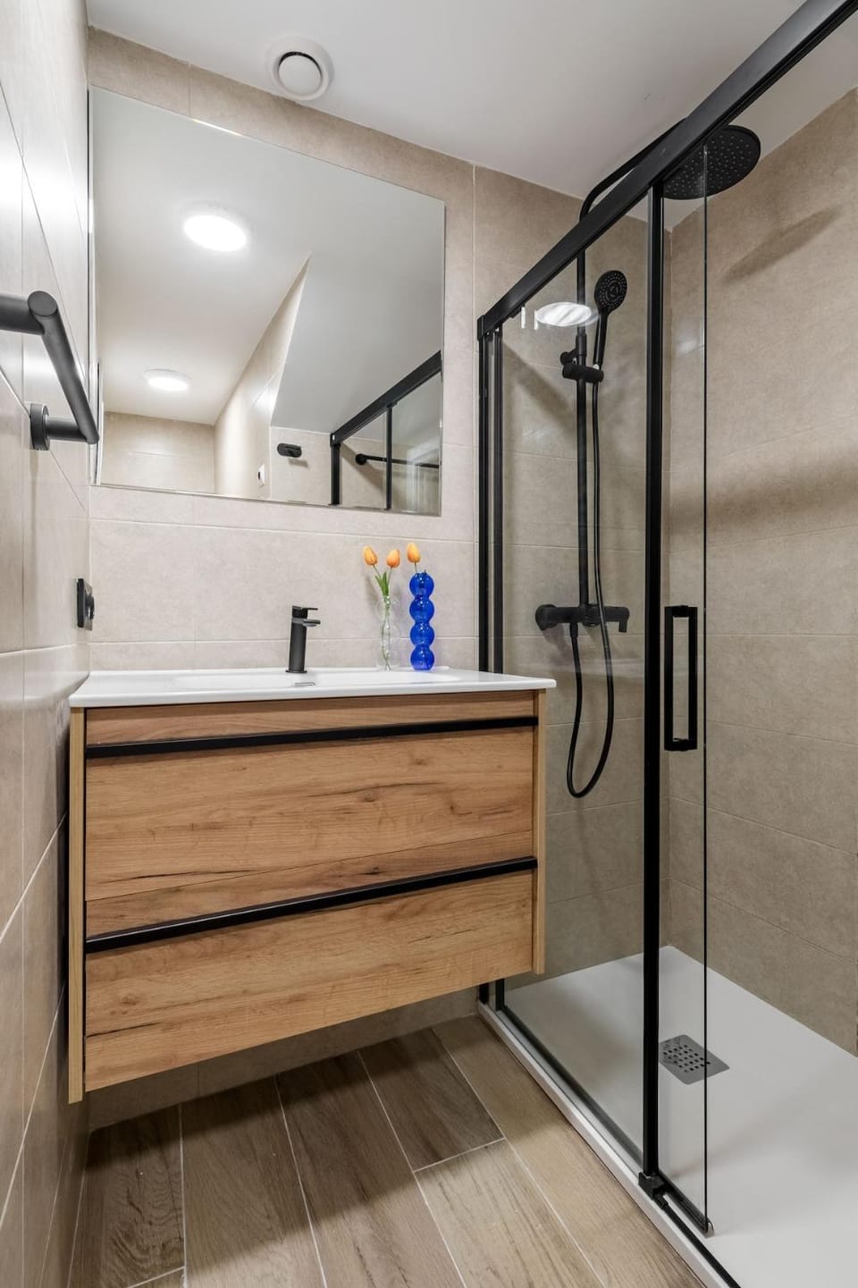 Confort Urbano junto Anton Martín Apartment in Centro