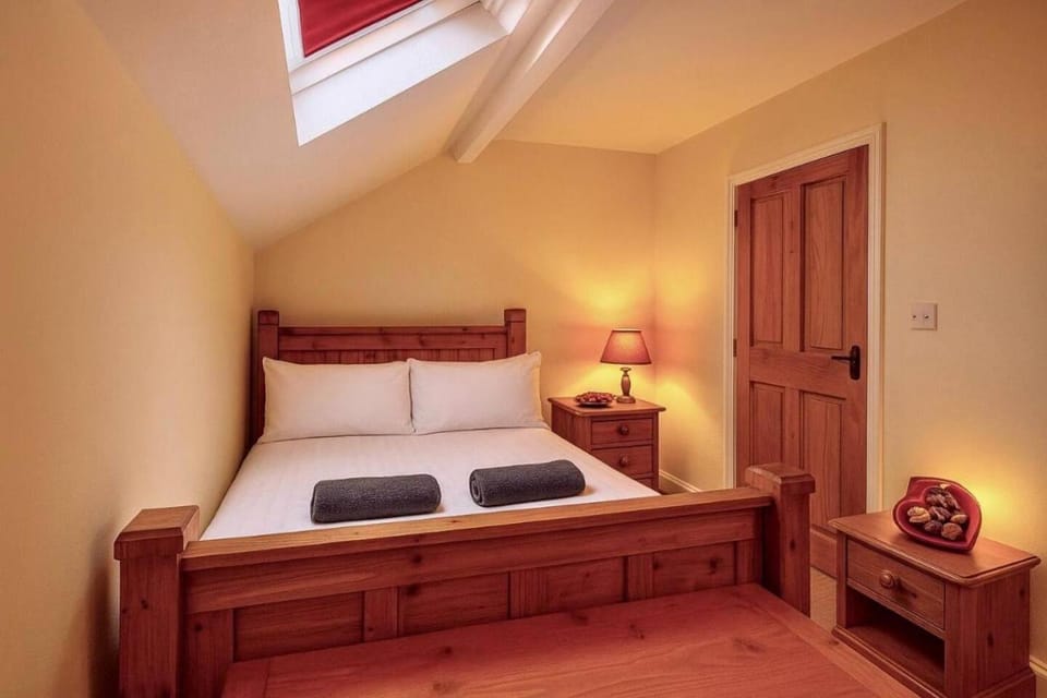 Bed, Bedroom, wardrobe