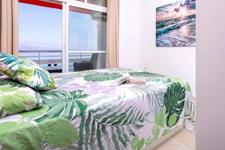 Bed, Balcony/Terrace, Photo of the whole room, Bedroom