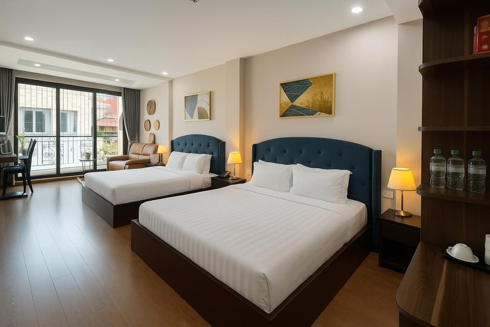 Photo of the whole room, Bedroom