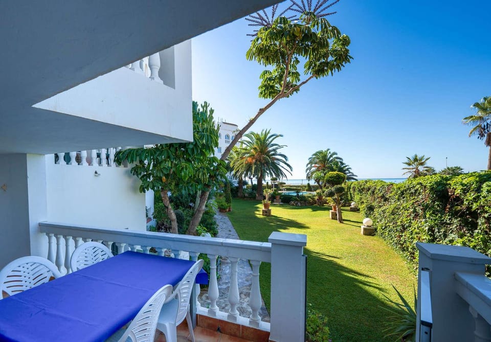 Day, Balcony/Terrace, Garden view