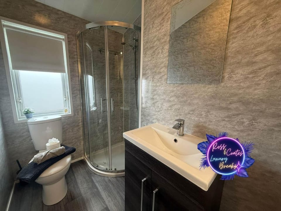 Badgers Burrow - 42 Fairways House in Tattershall