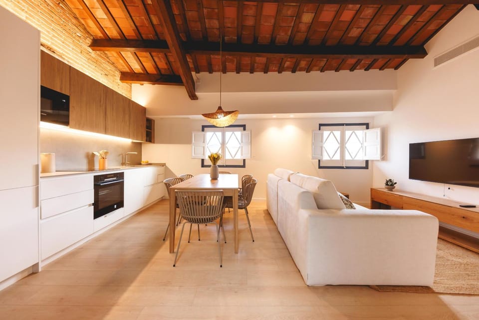 Kitchen or kitchenette, Living room, Dining area
