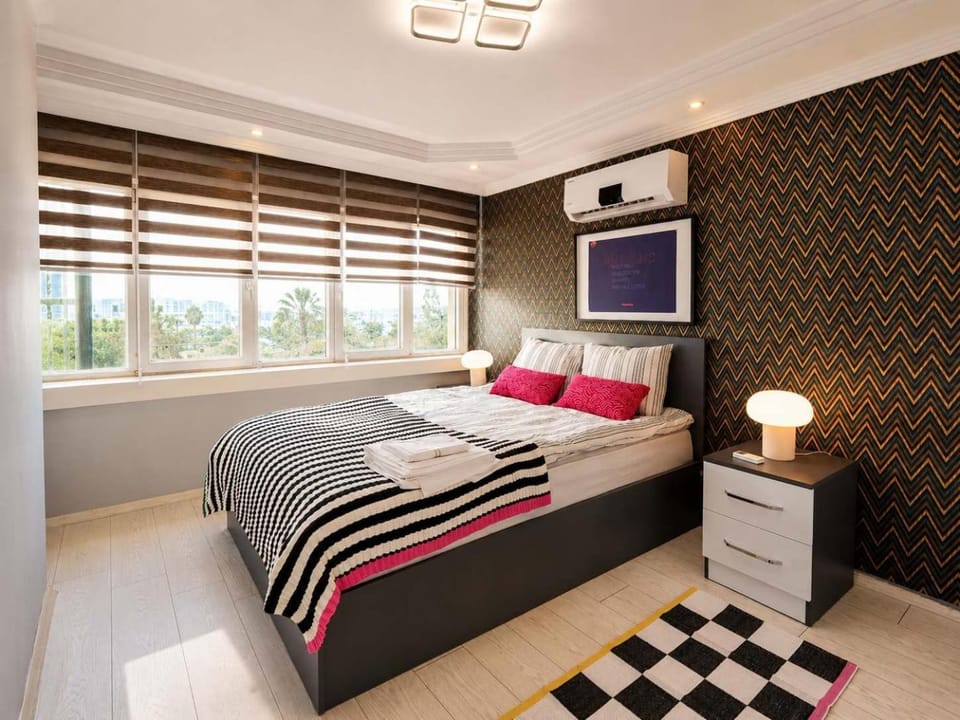 Hadrian Viva Modern Luxury Stay in Central Antalya Near Kaleiçi Apartment in Antalya