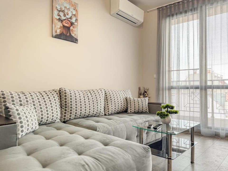 Living room, Seating area, Family, air conditioner