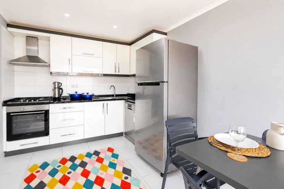 Hadrian Sky Bright Apartment with Sea & City Views Close to Old Town Apartment in Antalya