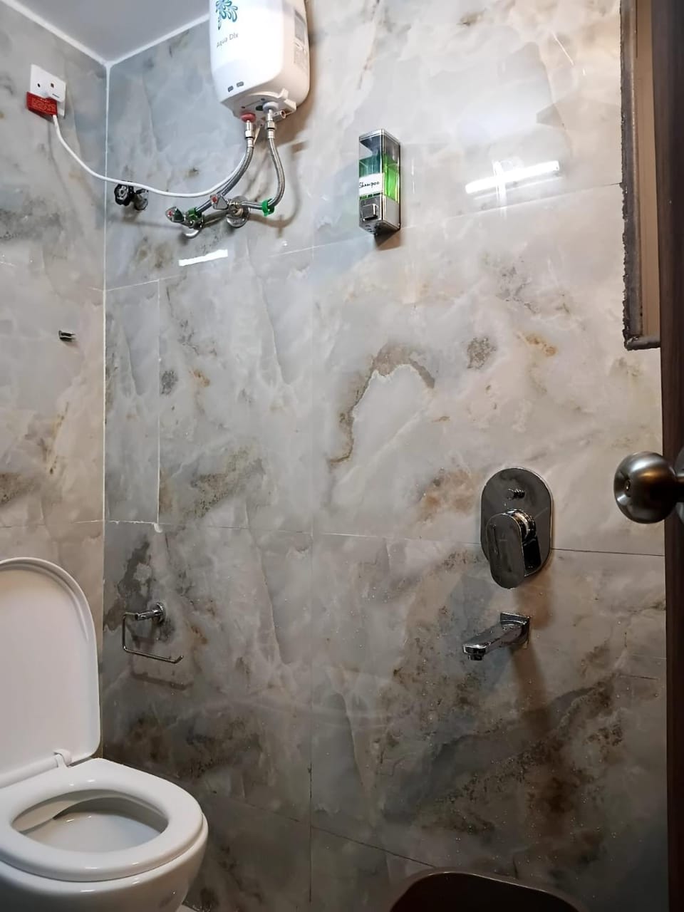 Shower, Toilet, Bathroom