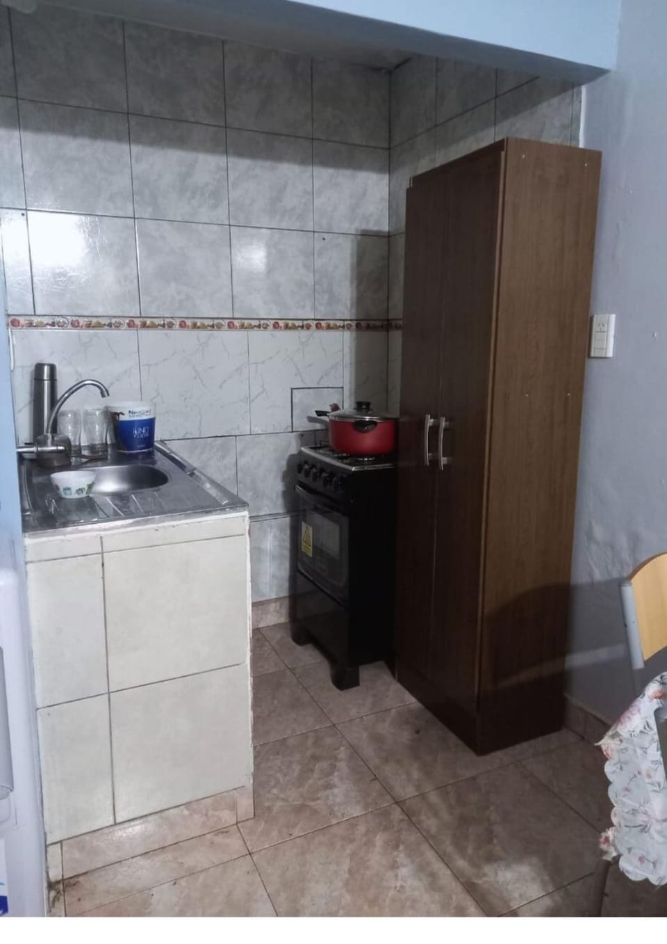 Kitchen or kitchenette