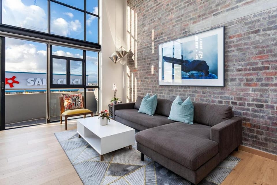 Stylish Cape Town Penthouse Apartment in Cape Town