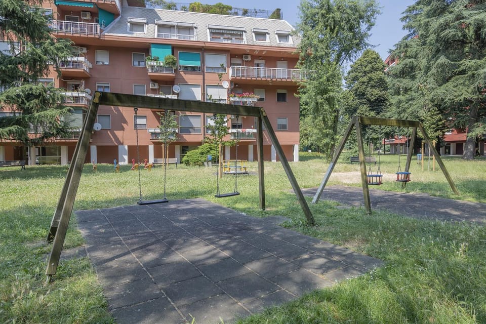 Spazioso Bilocale Milano - 5 minuti dalla Metro Apartment in Milan