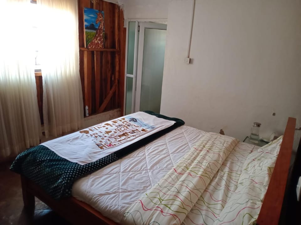 Bed, View (from property/room), Dining area