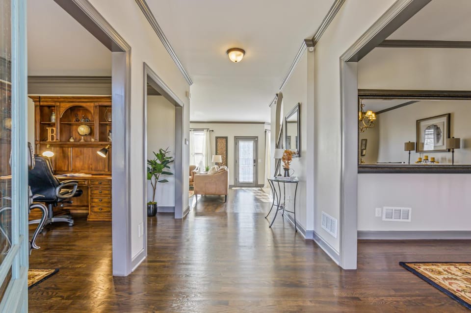 10 Bridlewood Court Cartersville House in Cartersville