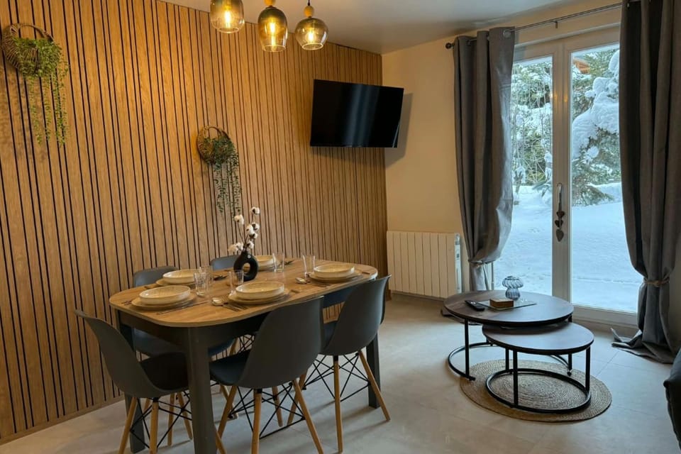 Bright studio in the heart of Les Deux Alpes Apartment in Les Deux Alpes