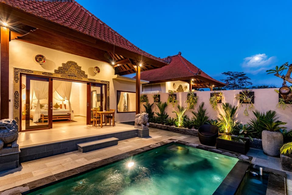 Pool view