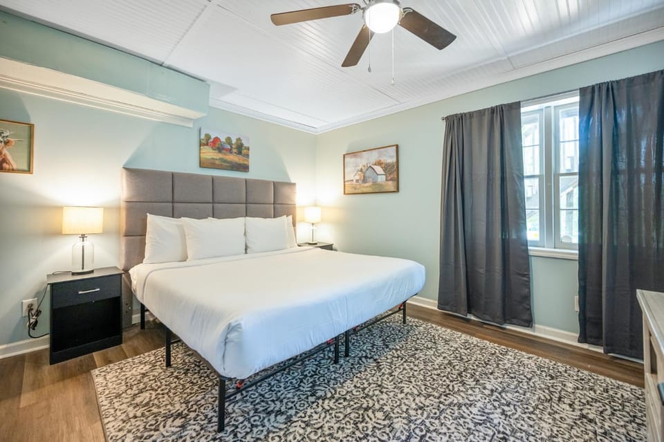 4297 Earney Rd Unit 2 Woodstock Apartment in Georgia