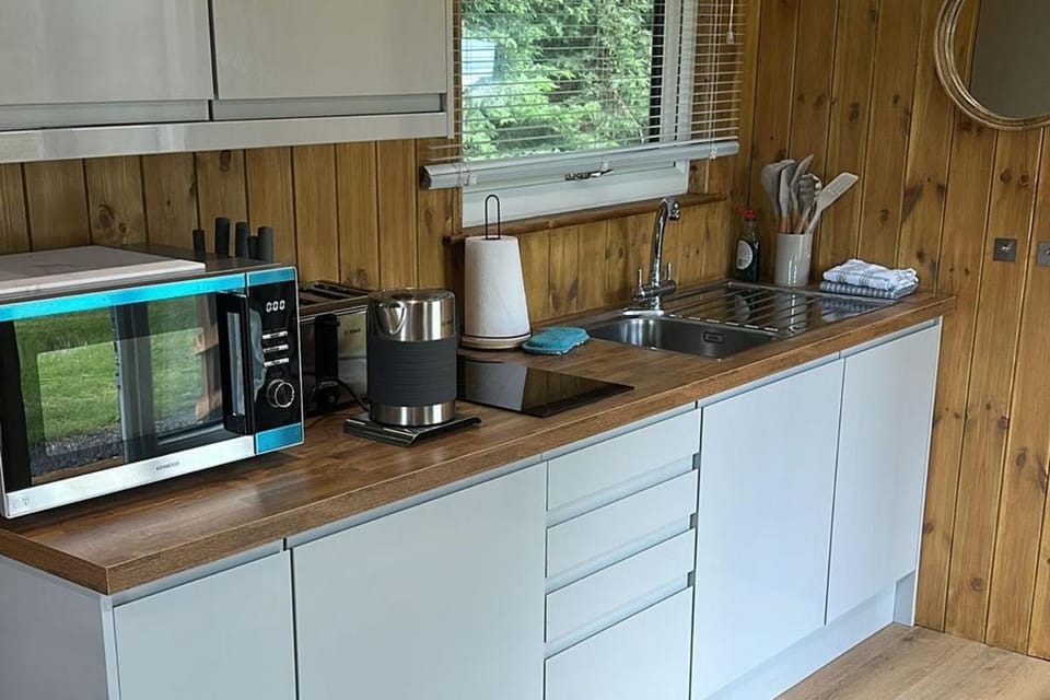 The Apple Rest Campground/ 
RV Resort in England