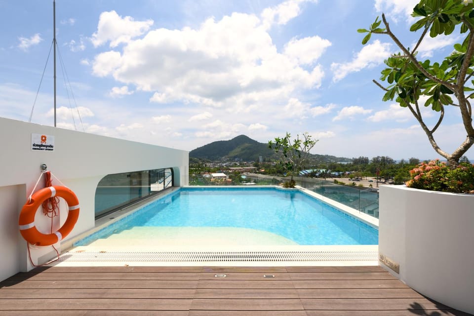 Day, Natural landscape, Mountain view, Pool view, Swimming pool