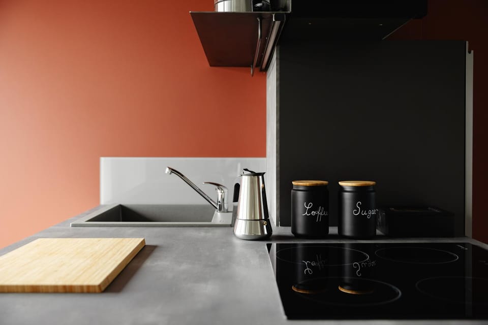 Kitchen or kitchenette