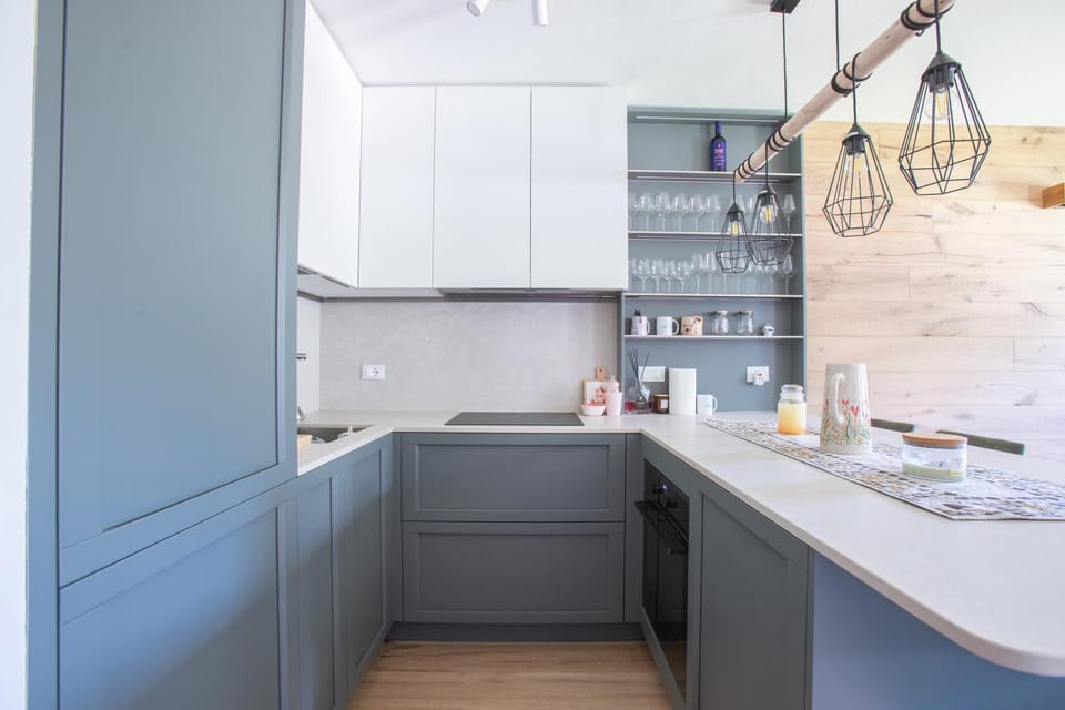 Kitchen or kitchenette, stove