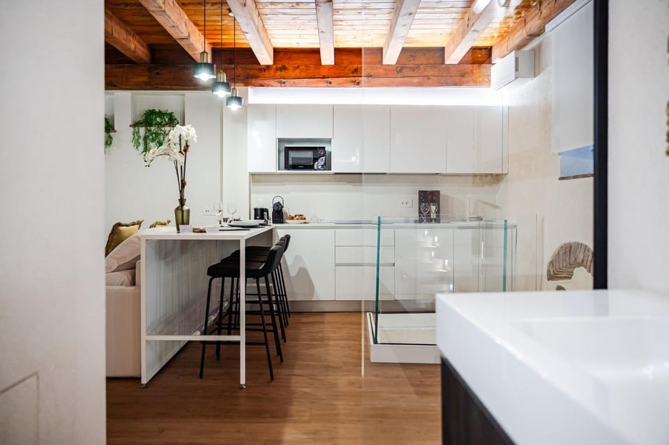 Aria Arena Duplex Suite - up to 8 pax Apartment in Verona