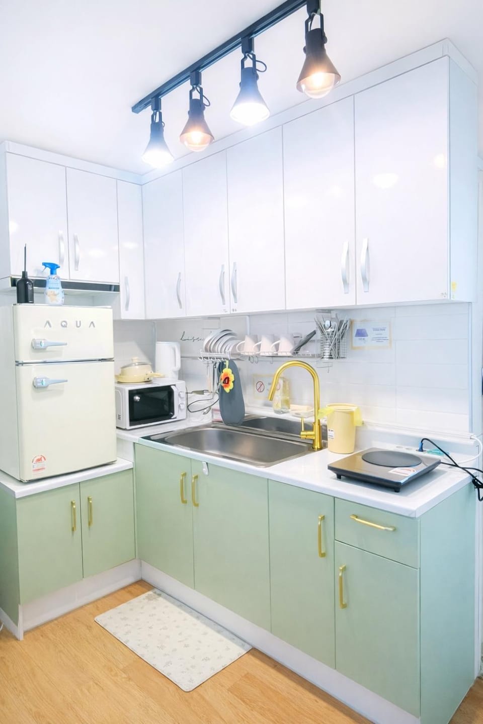 5mins to DMC Hongdae Sinchon Cozy House Apartment in Seoul