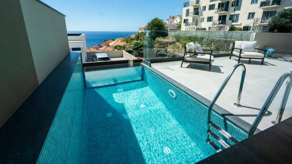 View (from property/room), Pool view, Sea view, Swimming pool, Swimming pool