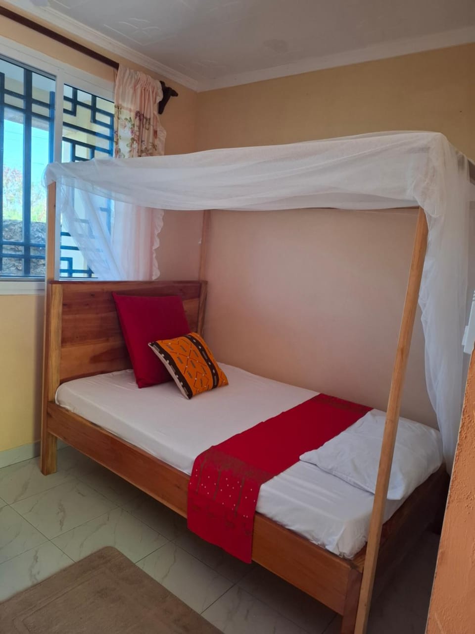 Seavibe Kienyeji home Bed and Breakfast in Mombasa County