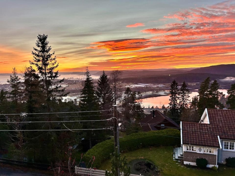 Lake view, Sea view, Sunset