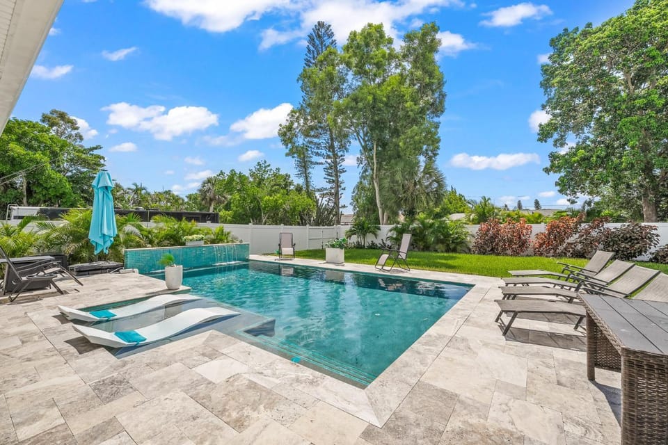 No Bad Daze House in Bradenton