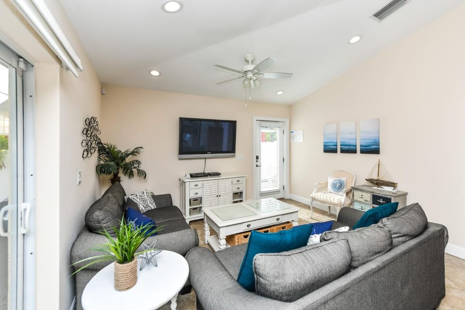 Ariels Island House in Holmes Beach