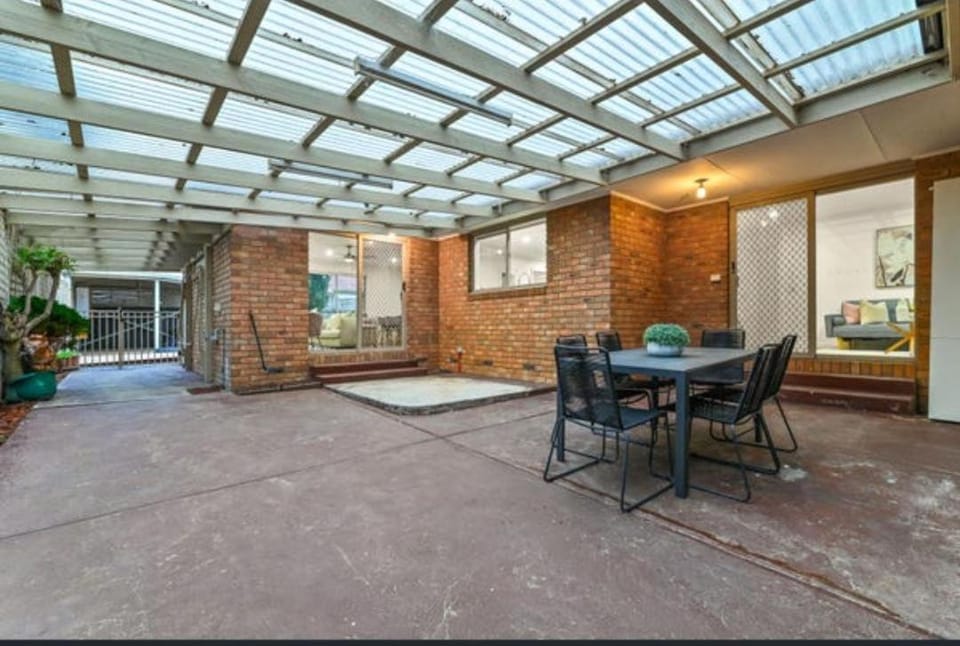 Seffa Dom property Melbourne Bed and Breakfast in Melbourne