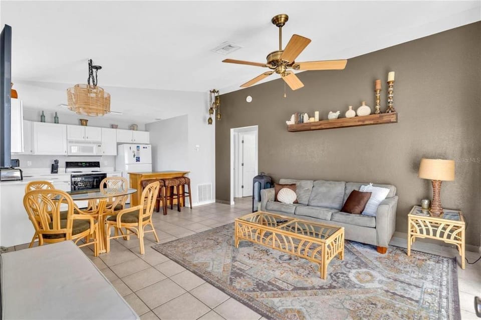 Sunny Side Down House in Bradenton Beach