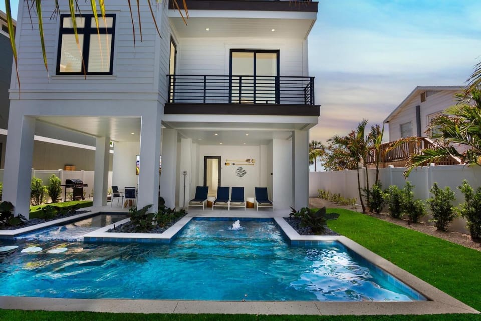 Sunkissed Shores House in Bradenton Beach
