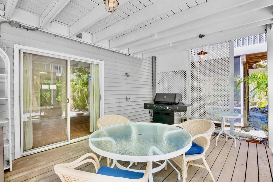 Island Breeze House in Holmes Beach